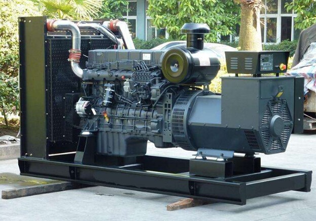内黄全新本田150kw大型柴油发电机组
